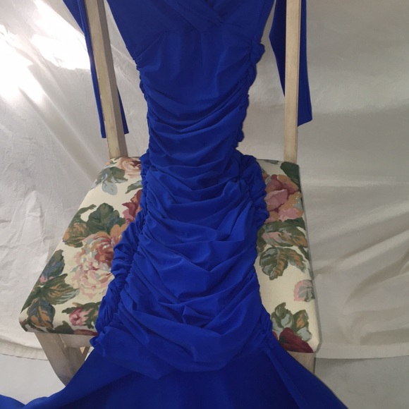 CHIARA BONI Zurlita Mermaid Ruched Gown Royal Blue - Picture 6 of 9